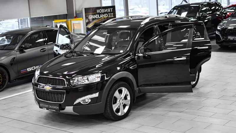 Chevrolet Captiva 2.2 VCDi 4x4 Automatic 6+1 seat Image 1