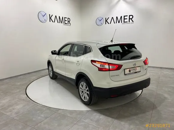 Nissan Qashqai 1.2 DIG-T Tekna Image 4